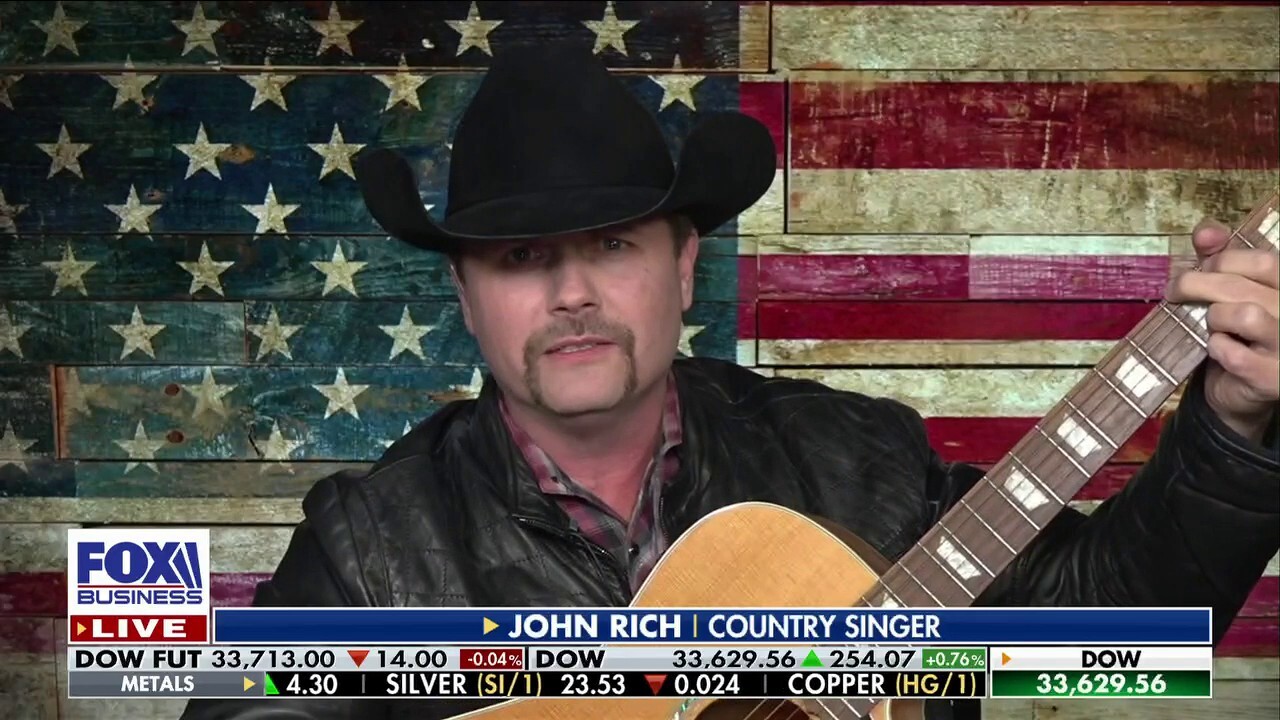Country singer John Rich explains how he won a lawsuit against a concert promoter over COVID rules on 'The Bottom Line.'